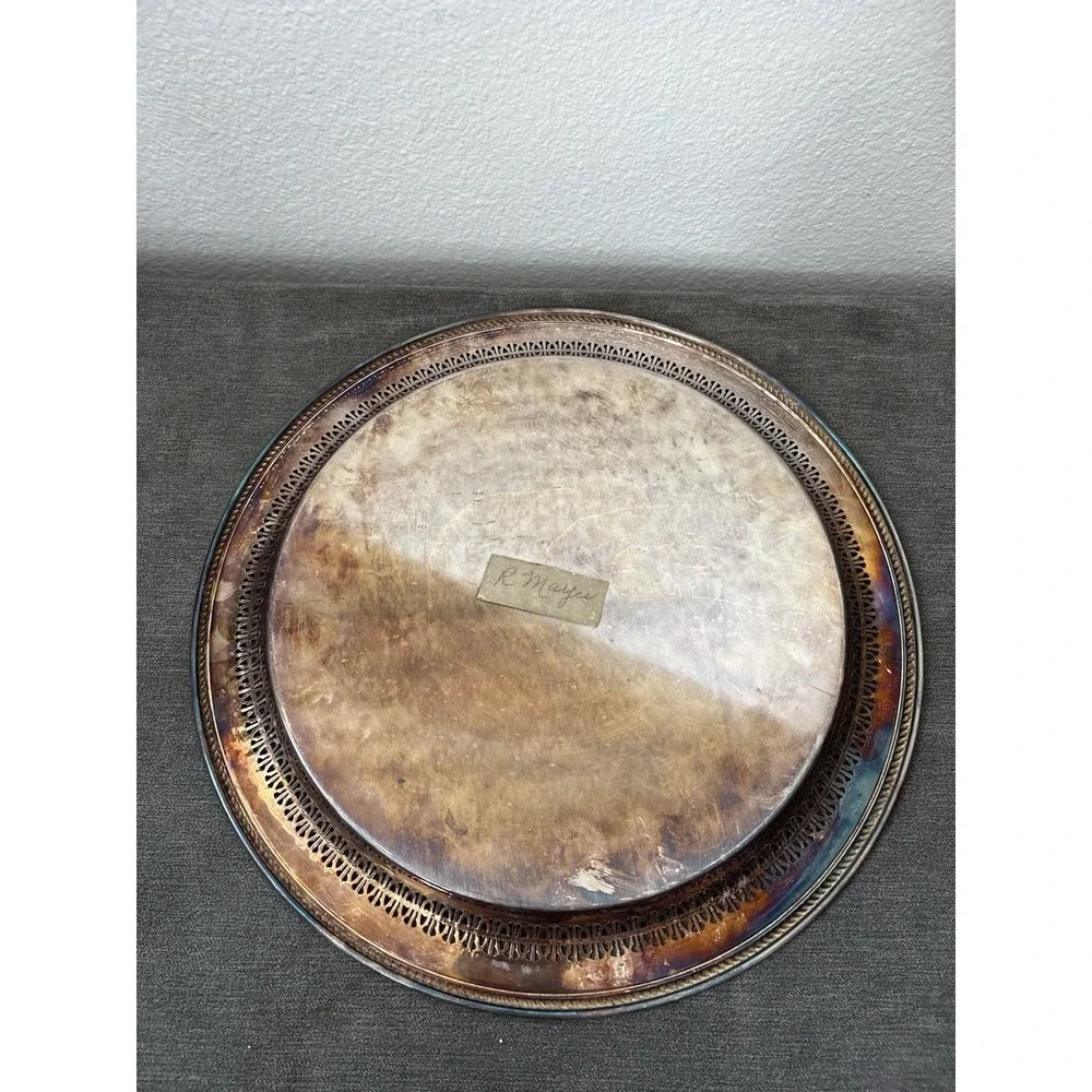 Vintage 1970s Wm Rogers 162 Round 15 Inch Silver Plated Serving Tray Patina